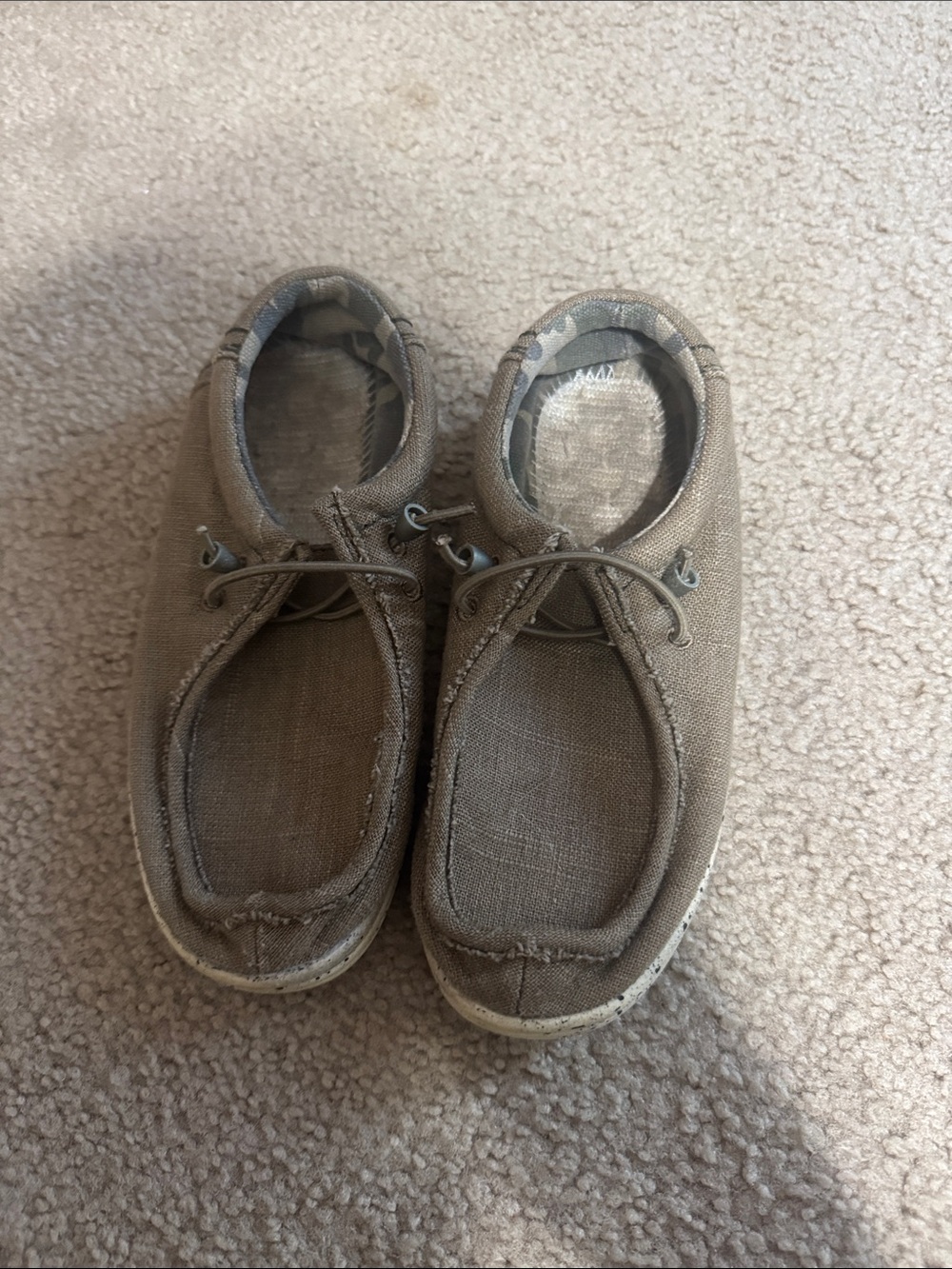 Kids Casual Canvas Shoes - Brown off brand hey dudes size 2